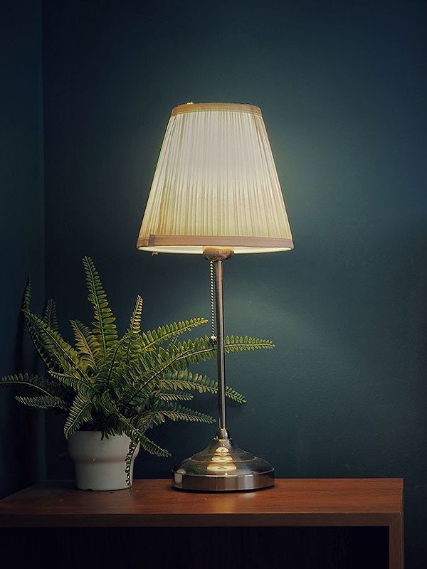 Nachttischlampe